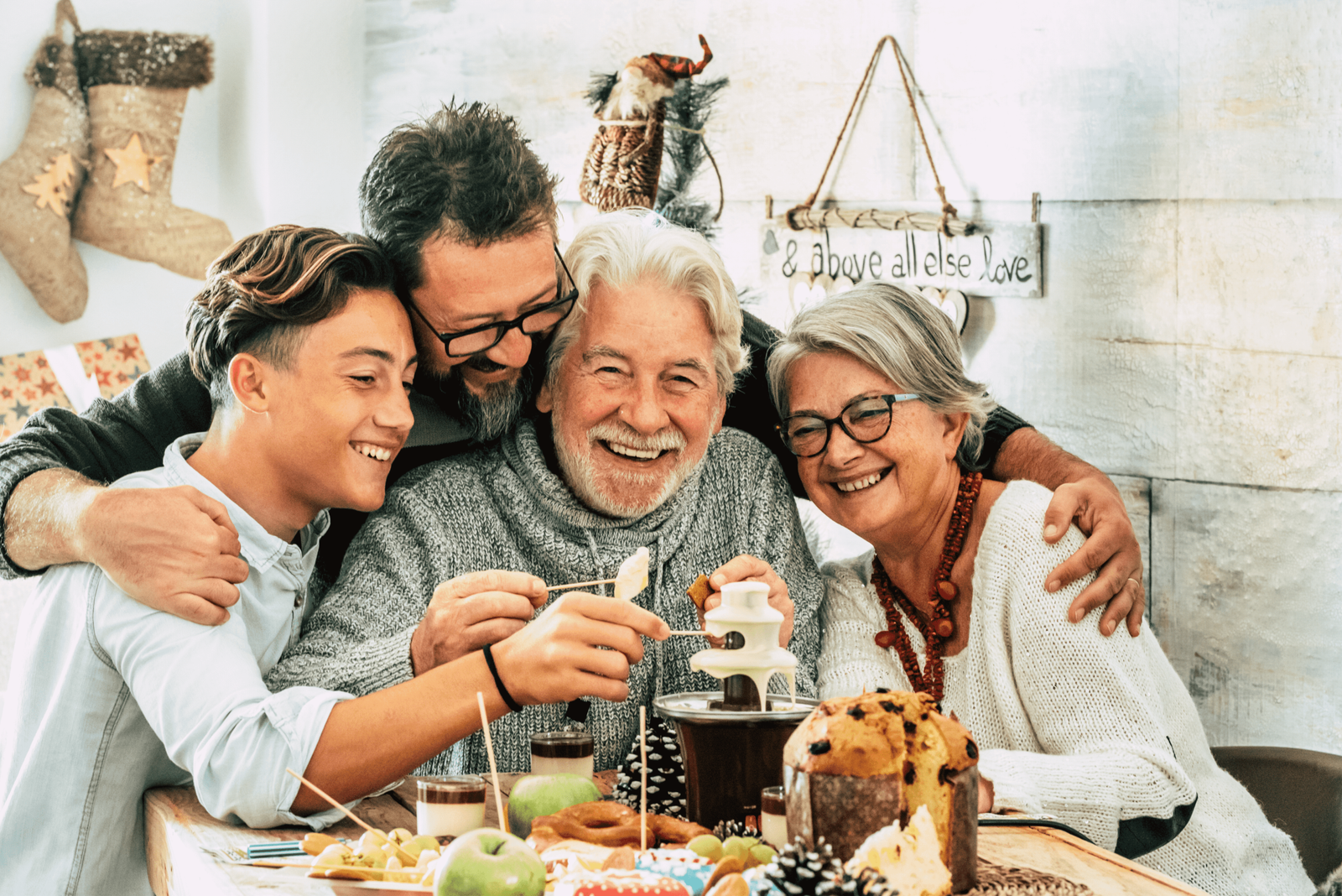 Picture of Family at Dinner